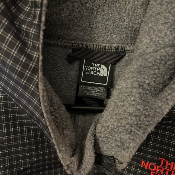 ♥️ Amazing @Northface Jacket ♥️ - Picture 6 of 8